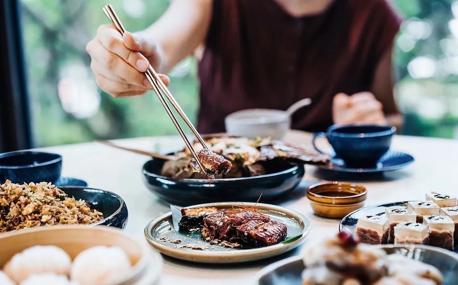 预制菜进击万亿市场，谁能更快上桌“吃菜”？