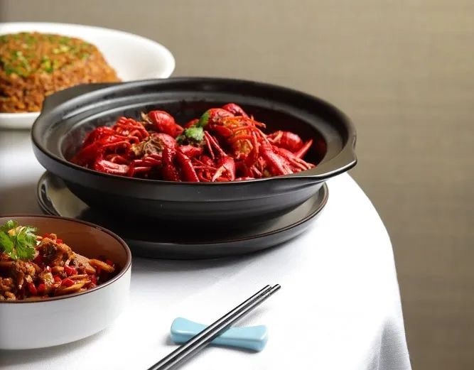 预制菜赛道再掀波澜，即时配送格局生变？