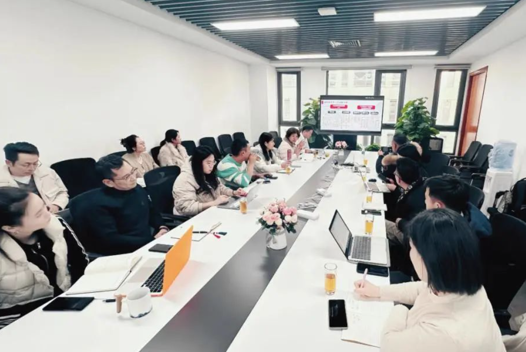 “天玑中为实业及杰晟思控股” 莅临来访中食民安总部 共同商讨战略收购计划